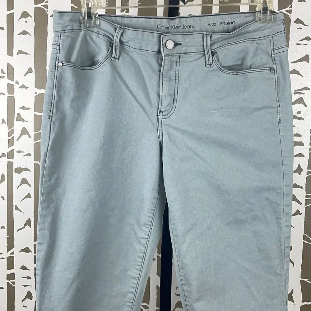 Calvin Klein Grayish Light Green Distressed Wash Denim Legging W32